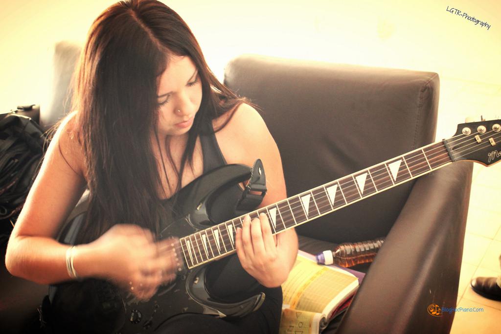 tim-hieu-ve-day-dan-guitar