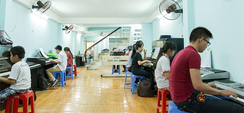 TOP 4 Trung tâm, trường dạy nhạc Quận 1 – Địa chỉ học piano quận 1, học organ, guitar, thanh nhạc, nhạc lý