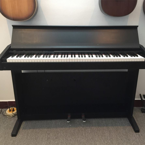 dan-piano-dien-cu-gia-7-trieu