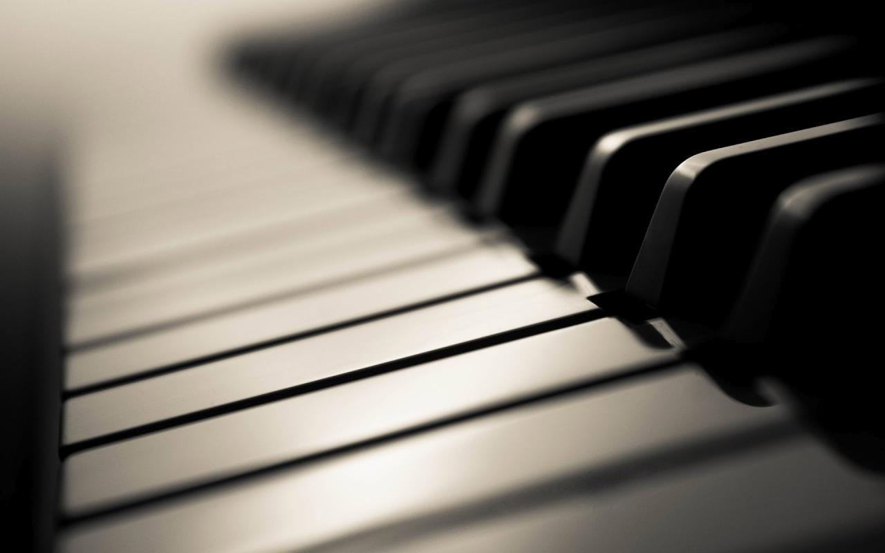 1920x1200 Piano Widescreen Wallpaper