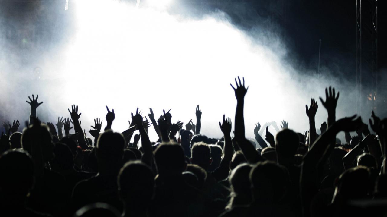1920x1080 Download Wallpaper  people, hands, concert, music, crowd Full HD  1080p HD Background