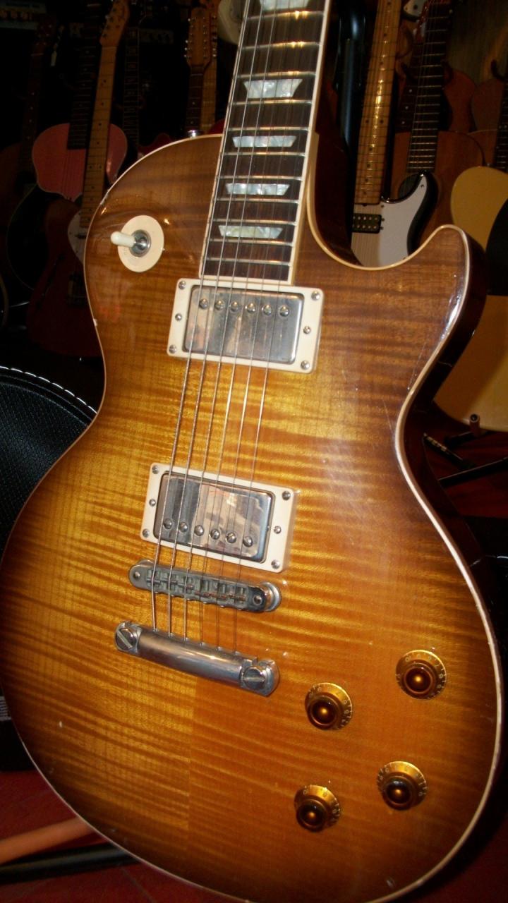 1080x1920 Old Electric Guitar iPhone 6 Plus HD Wallpaper ...