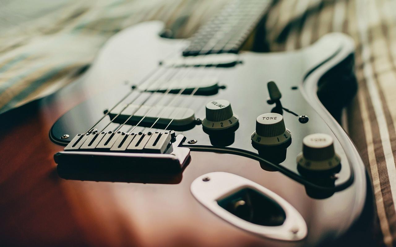 2560x1600 2560x1600 Wallpaper guitar, music, strings, bass guitar, electric guitar