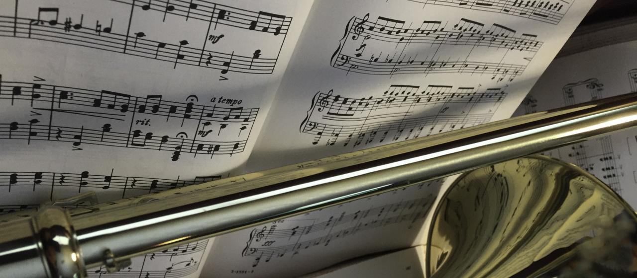 3227x1414 Music Trombone 0390