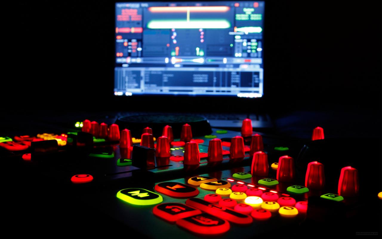 1920x1200 DJ Wallpaper Laptop HD