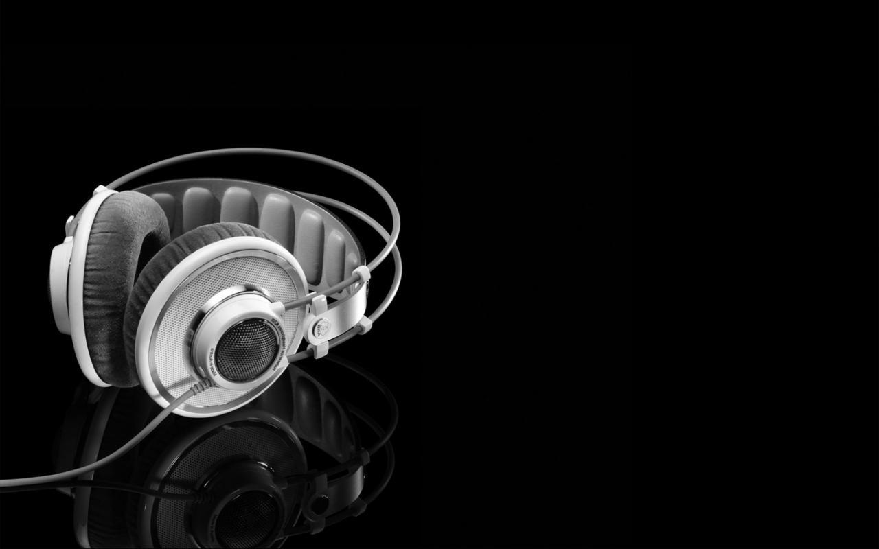 2500x1563 images-music-wallpapers-instruments.jpg